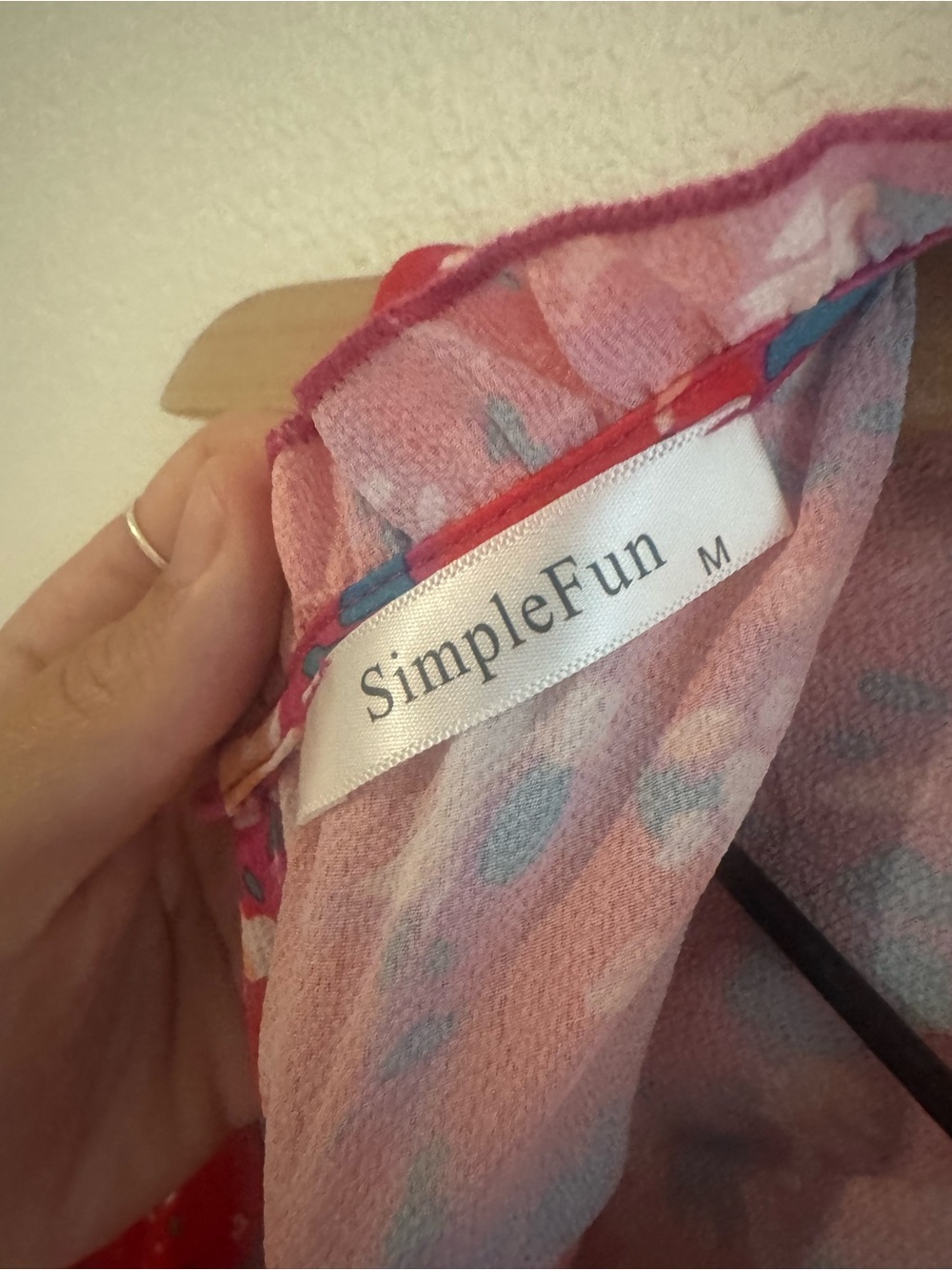 Simple Fun Blouse - Picture 3 of 4